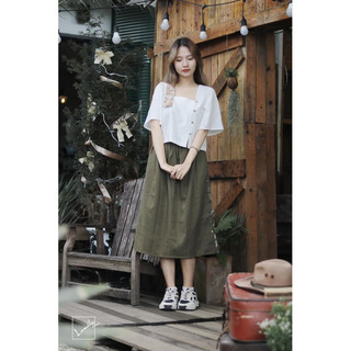 LAMLIY - Crop tay phồng cổ vuông hoa