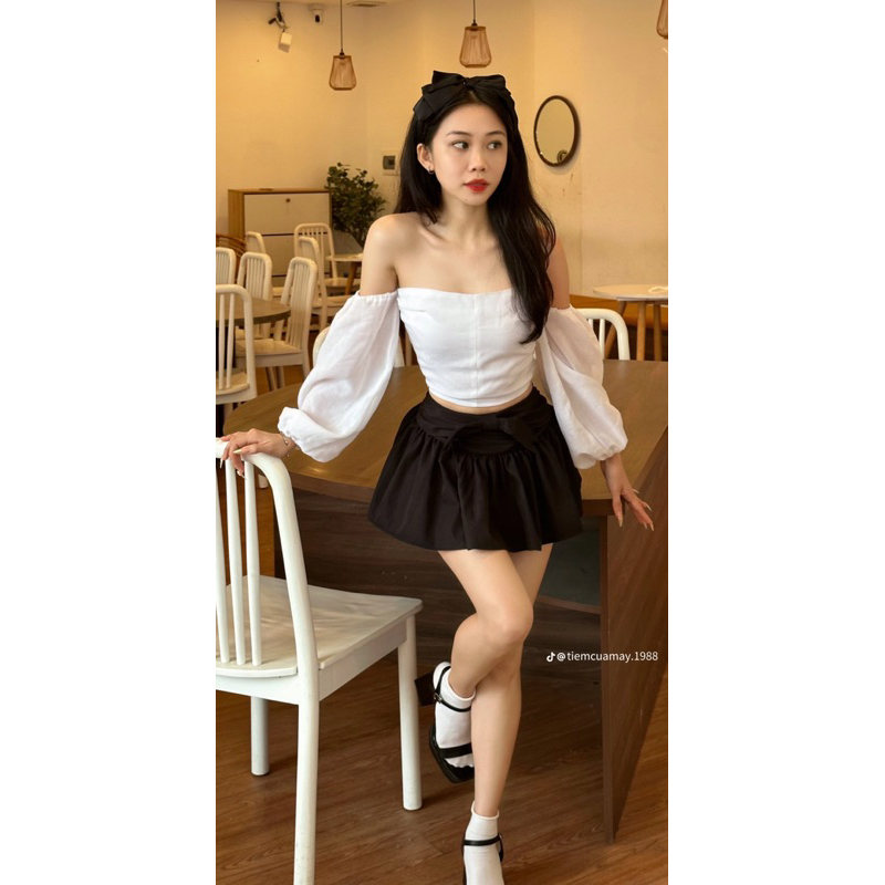 Chân Váy Dáng Ngắn Phối Nơ Xoè Ngọt Ngào Đơn Giản