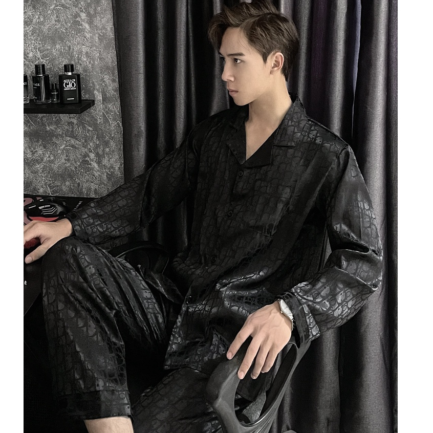 Đồ bộ nam pijama nam dài tay vải lụa gấm mềm mại, thoáng mát hoạ tiết sang chảnh D12 - Vodka Luxury