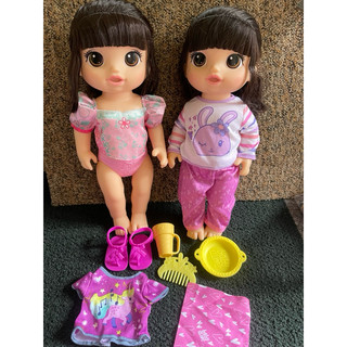 Búp bê baby alive nghỉ dưỡng