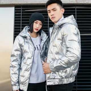 Áo khoác phao bạc nam nữ Dolce poly bóng dập vân chữ Wecome trần bông lót gió 3 lớp mũ Thời trang HÓT mùa đông 2023