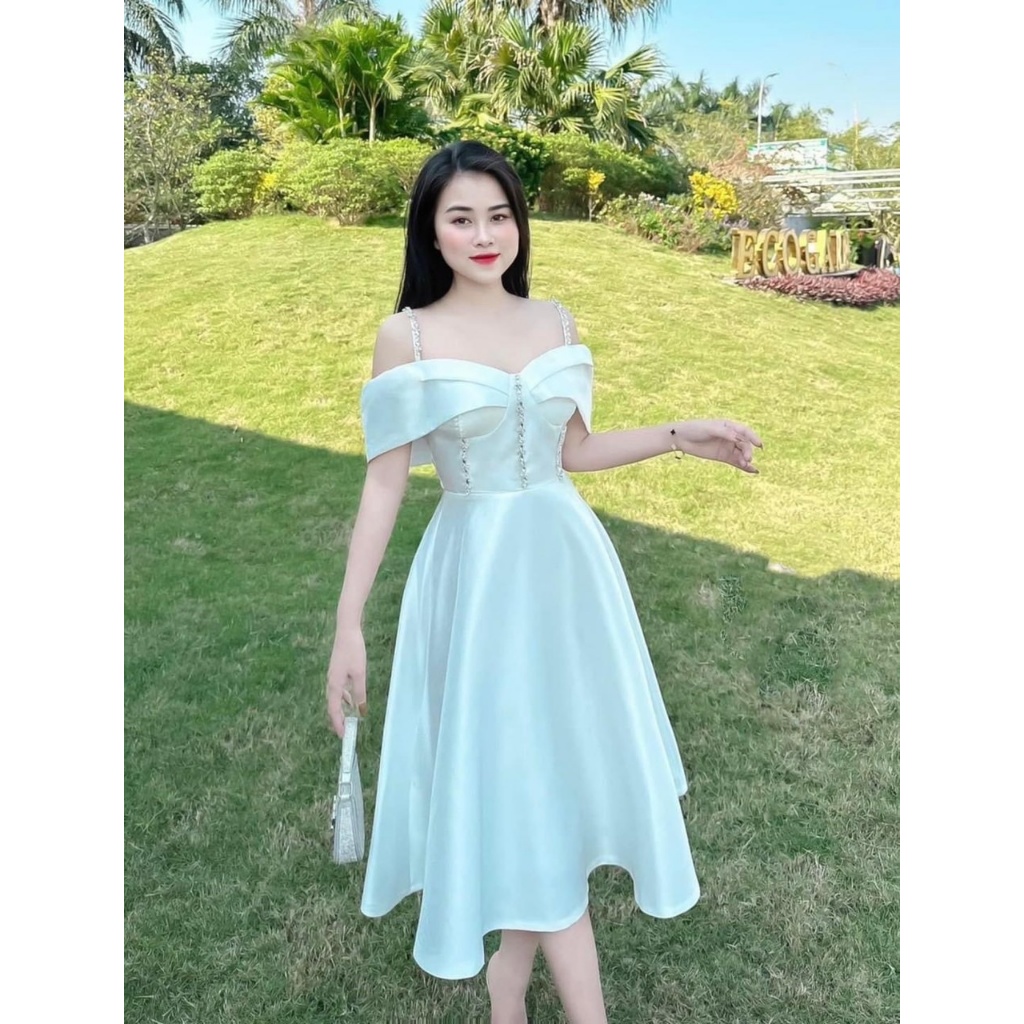 Đầm nữ nhẹ nhàng