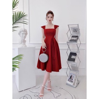Đầm nữ nhẹ nhàng