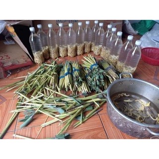 sâu chít Mường Tè bó 100 que