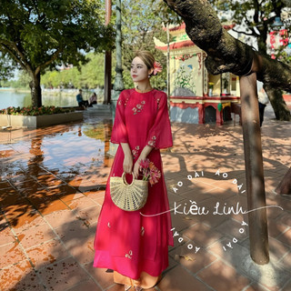 Áo Dài Cách Tân đỏ đô thêu hoa nổi, 4 tà, chất lụa von mềm cao cấp loại 1. Áo Dài Kiều Linh