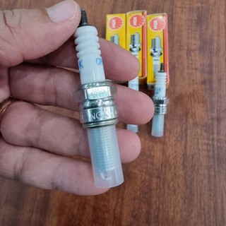 Bugi Xe Máy Hiệu NGK Giá 1 cái