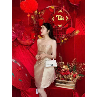 Đầm cúp ngực phối nơ eo đính đá