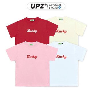 UPZ Áo Thun Baby Tee Cotton Cổ Tròn Nữ Tay Ngắn In Hoạ Tiết Chữ Lucky May Mắn Hiệu Ứng Kim Tuyến Lấp Lánh (4 Màu)