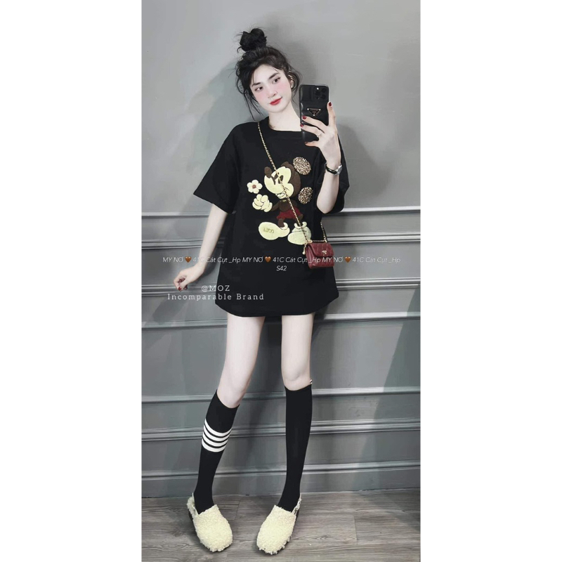 ÁO PHÔNG ĐEN NÂU MICKEY - tay hoa