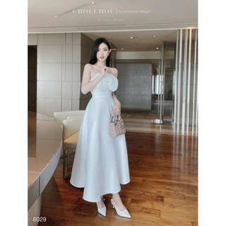 đầm xoè đính hoa ngực
