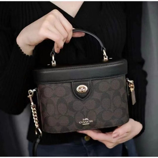 Túi Coach Kay dáng hộp cổ điển