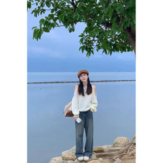 Áo len hở vai GU siêu xinh