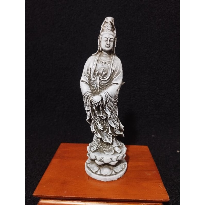 Tượng Phật bà Quan Âm