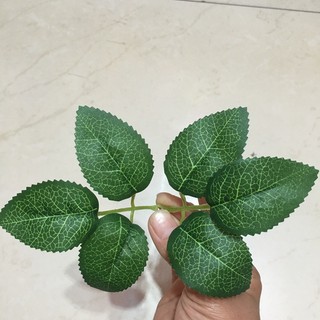 [HCM] - BỊCH 50g - LÁ HOA HỒNG CAO CẤP GIỐNG THẬT BẰNG NHỰA PHỤ LIỆU LÀM HOA