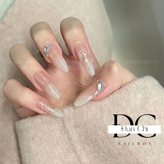 Nailbox móng úp thiết kế sẵn mẫu thạch ombre đính đá