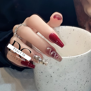 Nailbox móng úp thiết kế sẵn mẫu đỏ