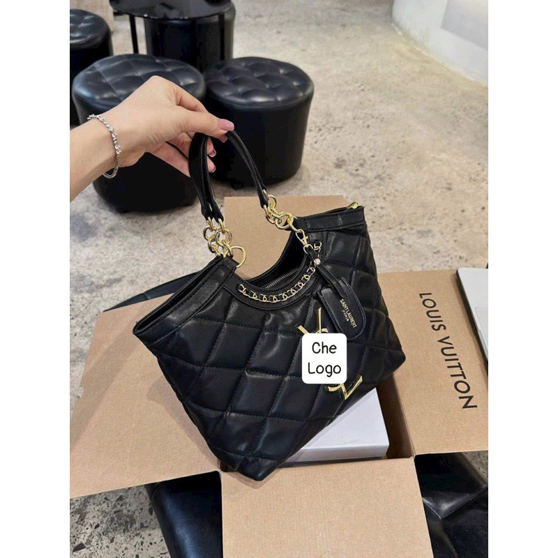 Túi công sở trần ô tag vàng size 27 da mềm lót nhung có dây đeo chéo