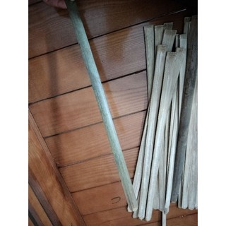 QUE TRE LẤY BÁNH CUỐN (ƯỚT)