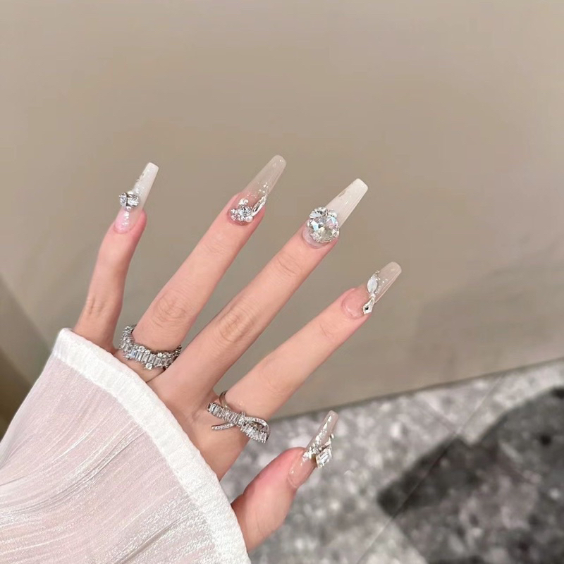 Nail box làm theo yêu cầu