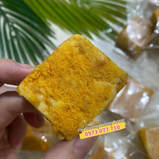 Bánh phô mai chà bông hạt điều