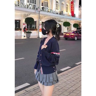 - áo len/ váy xếp tầng