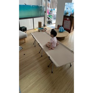 Giường dã ngoại gấp gọn