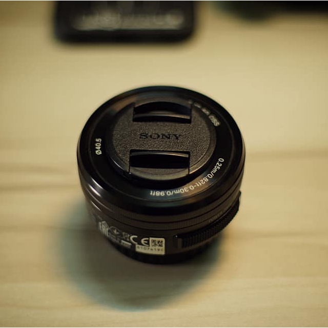 Ống kính Sony 16-50mm F3.5-5.6 OSS & Sony 18-55mm F3.5-5.6 OSS