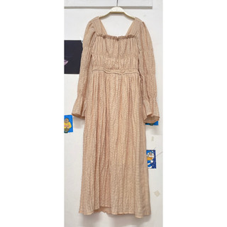 Đầm voan màu be chất nhún xốp size s-m