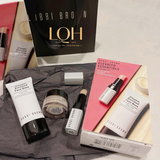 Set Bobbi Brown Elevated Essential Skincare 3 món