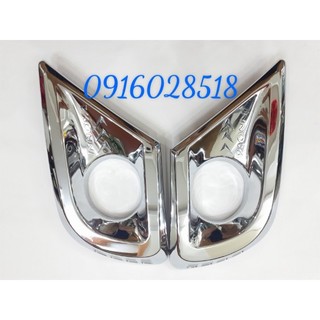 Bộ 2 ốp viền đèn gầm trước toyota innova 2014 2015 2016 xi mạ crom,ốp đèn sương mù
