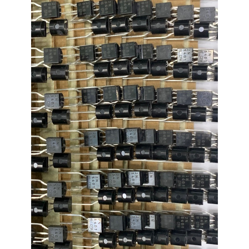 Set 50 transistor 2N5401 dây chân đồng
