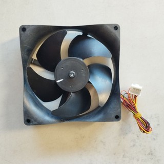 Quạt tủ lạnh toshiba 12v 4 dây 11.2cm*11.2cm