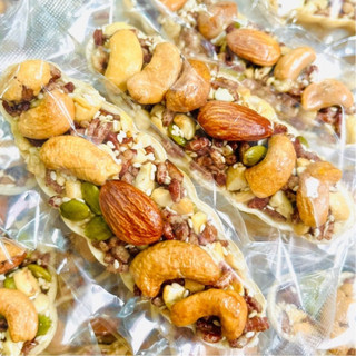 Bánh thuyền mix hạt dinh dưỡng gạo lứt loại cái to nhiều hạt chất lượng gói zip 500gr