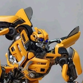 Mô hình Bumble Bee DOTM - Cyber Era CE-04