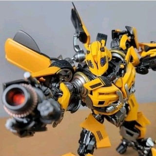 Mô hình Bumble Bee DOTM - Cyber Era CE-04