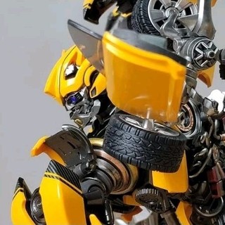 Mô hình Bumble Bee DOTM - Cyber Era CE-04