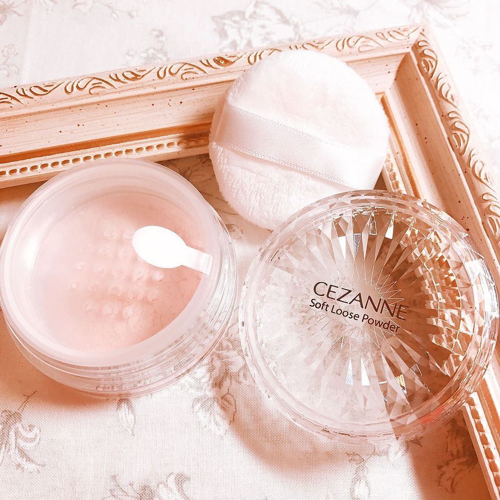 Cezanne Phấn Phủ Dạng Bột siêu mịn #01 Soft Loose Powder 5g