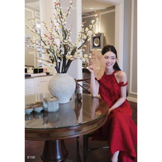 SET ÁO DÀI YẾM ĐỎ ĐÍNH HOA 2 DÂY RỚT VAI + QUẦN SUÔNG ĐỎ DẠ (TH)