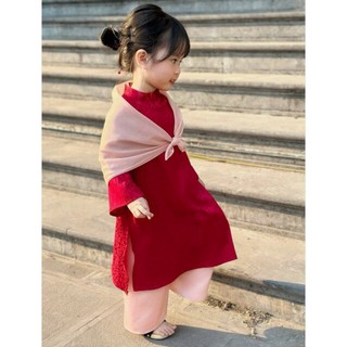 áo dài gấm lụa đỏ kèm khăn mỏ quạ cho bé