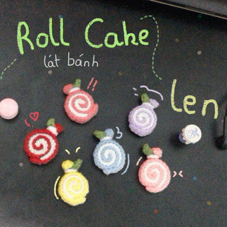 Móc khoá len Roll Cake 🍰 (hàng có sẵn)