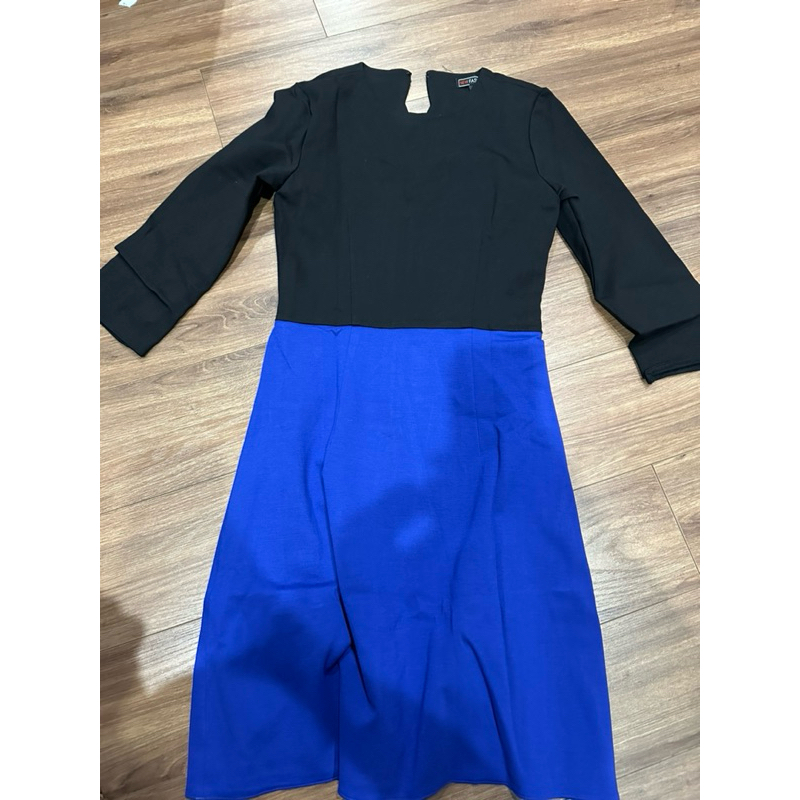 Pass váy cô ng sở dáng A