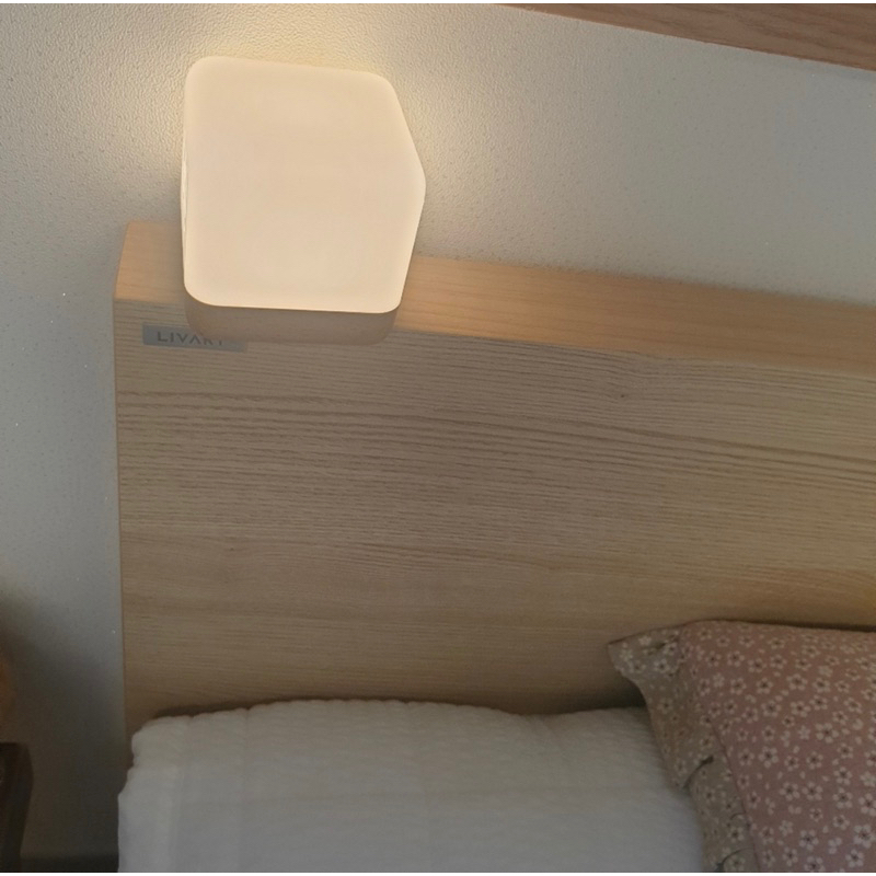 Đèn phòng ngủ Malang Honey cho bé dịu nhẹ