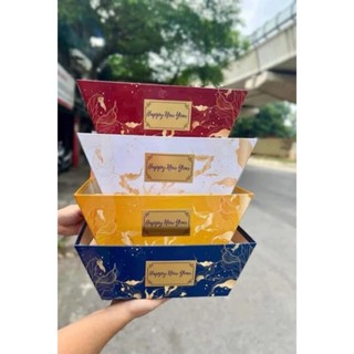 Khay thuyền đựng quà tết
