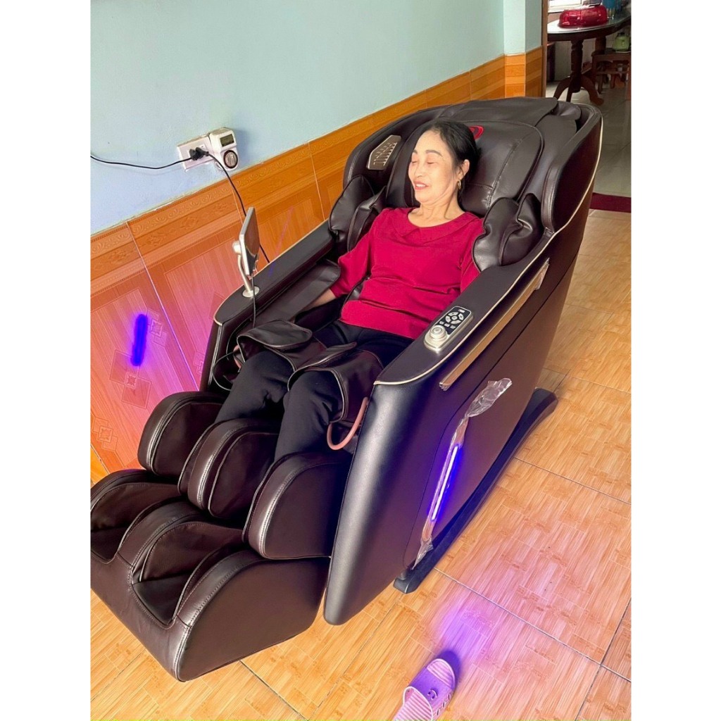 Ghế Massage toàn thân Nhật Bản Okinawa OS 328 - Công nghệ 4D, bi lăn silicon di chuyển, đk bằng giọng nói, 20 bài tập