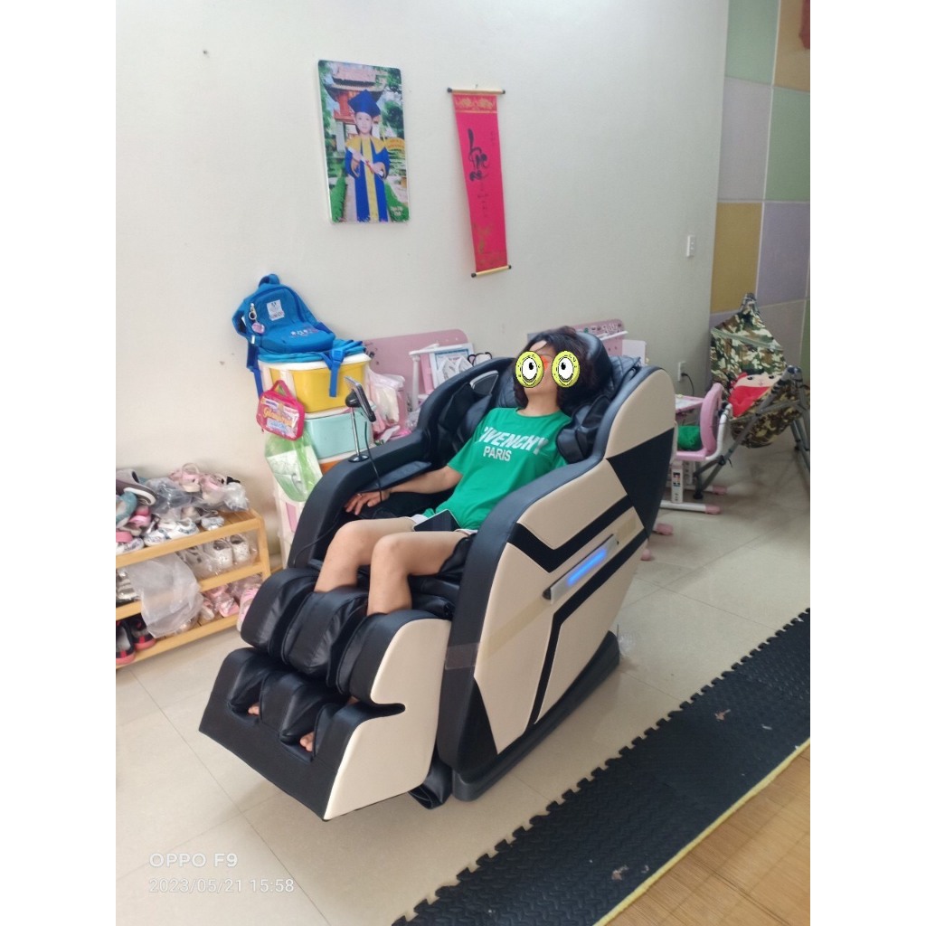 Ghế Massage toàn thân Hàn Quốc Thomas Hamilton DG500 - Công nghệ 3D, bi xoay đa điểm, điều khiển giọng nói, 5 bài tập
