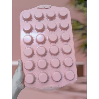 Khuôn cupcake 24 ô mini chống dính ( Màu Hồng Pastel)