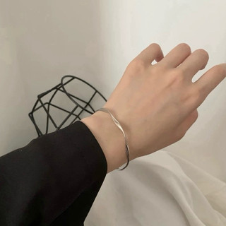 Vòng Tay Hở mạ bạc