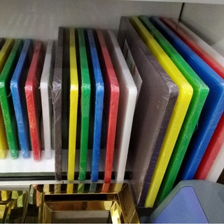 Thớt nhựa cao cấp [nhiều màu, nhiều kích thước] - chuyên dùng trong bếp nhà hàng