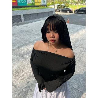 Áo croptop bigsize hở vai có nón