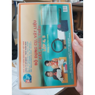 Bộ Dụng Cụ Kỹ Thuật Cắt, Khâu, Thêu Lớp 5 - MIC